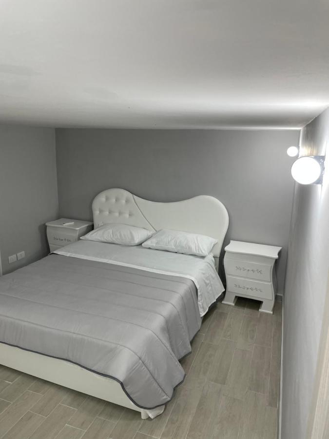 Sant'Agostino House Apartamento Nápoles Exterior foto